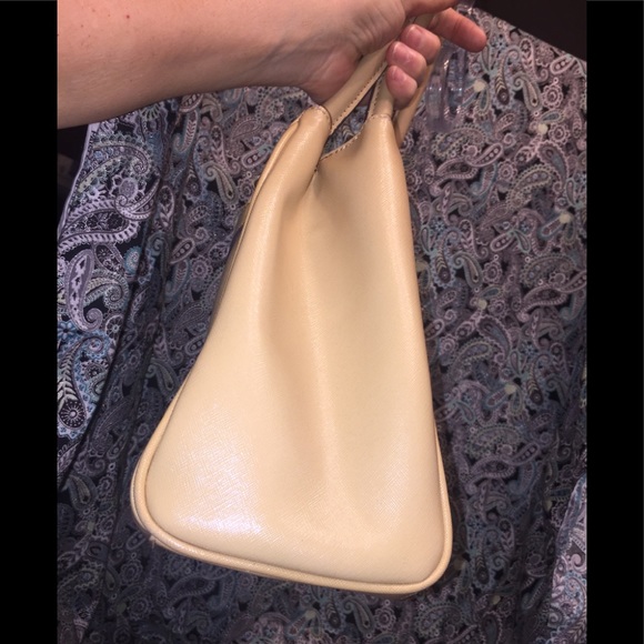 Anne Klein’s Blonde Simulated Leather Shoulder Bag - Picture 4 of 8